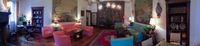 Tea room at Hotel Tornabuoni Beacci.