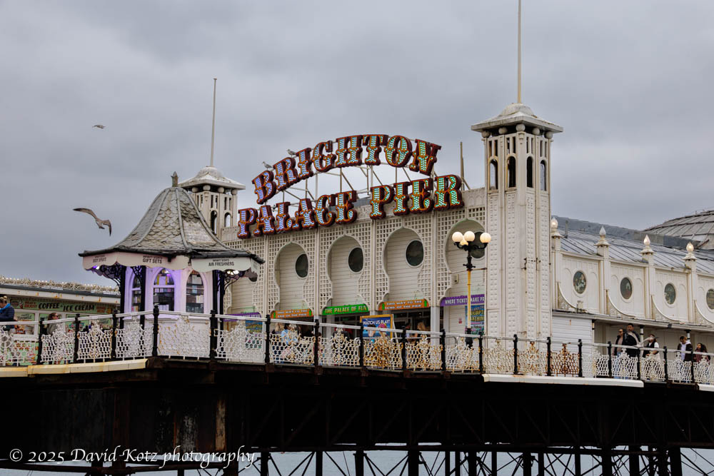 photo of the entrance to Brighton Palace Pier